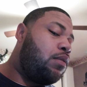 Meet your Posher, Travis